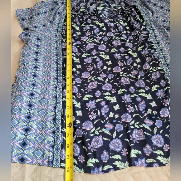 Talbott Plus Size Top - Picture 9 of 9